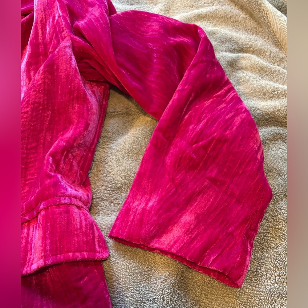 NWT Ellison Fuchsia Crushed Velvet Blazer - Picture 7 of 12